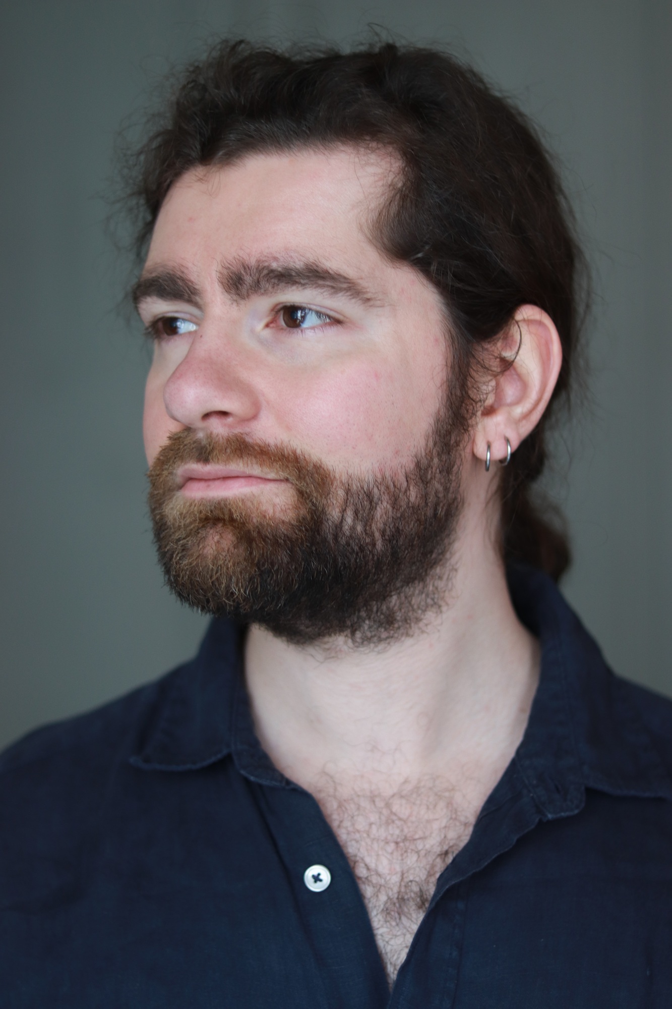 Portrait en gros plan, profil droit